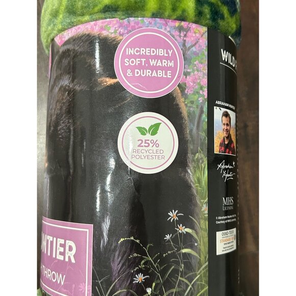 Wild Frontier NWT Wilderness Plush Throw Blanket SZ 50 inches by 60 inches - Picture 3 of 9